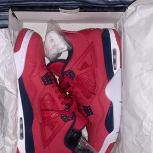 Meet your Posher, Parker